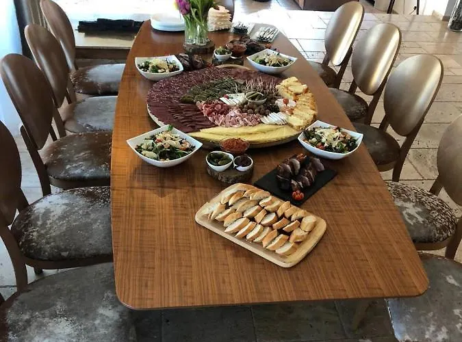 Antik Луксозна вила *